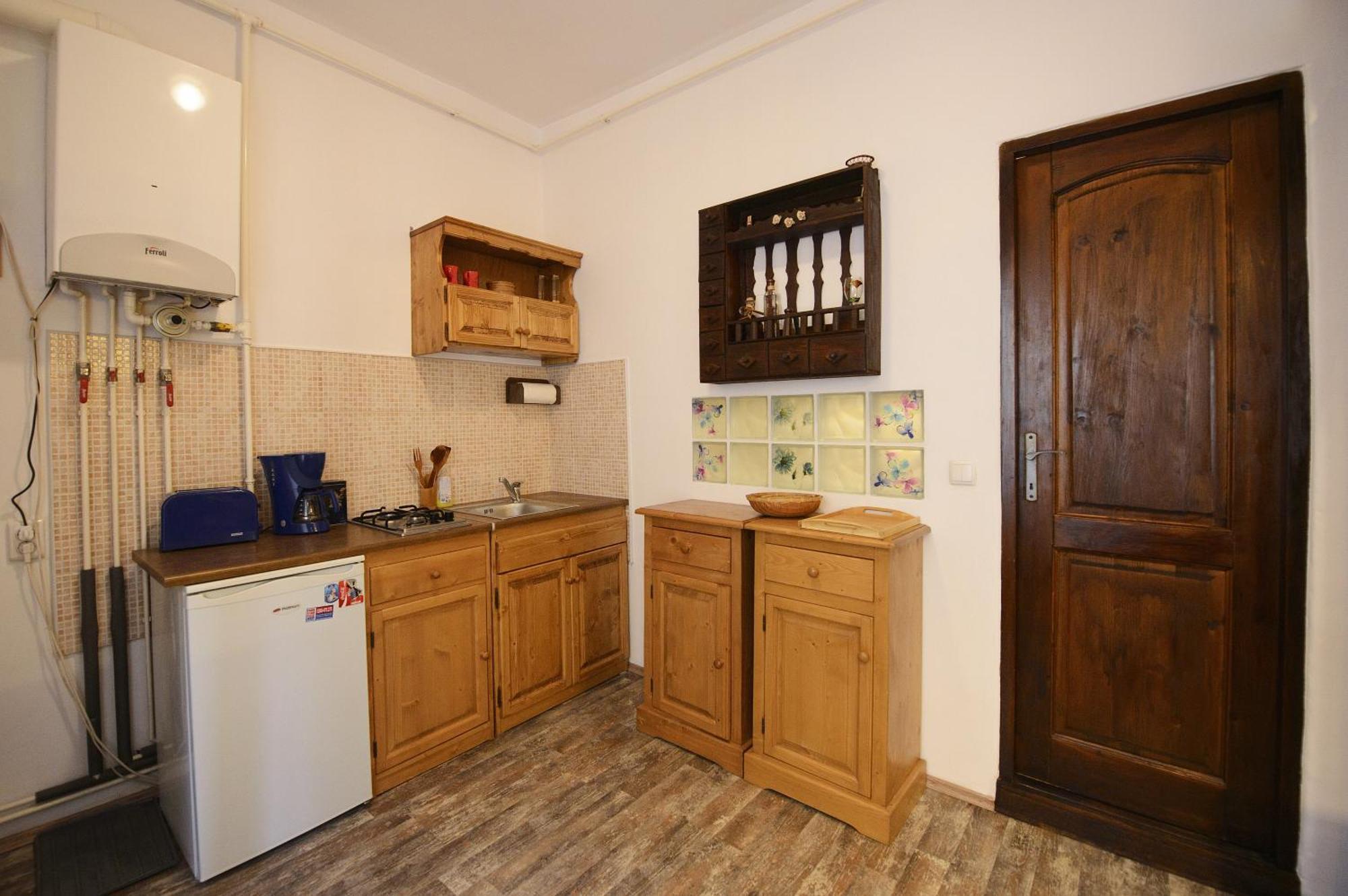 Kron Kalista Apartment *